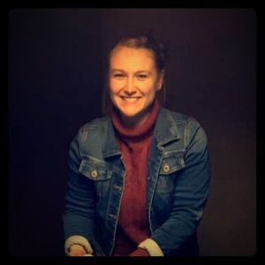 Meet your Posher, Becky